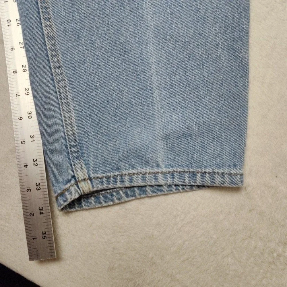Levis levis 560